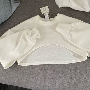 Zara long sleeve cropped sweatshirt